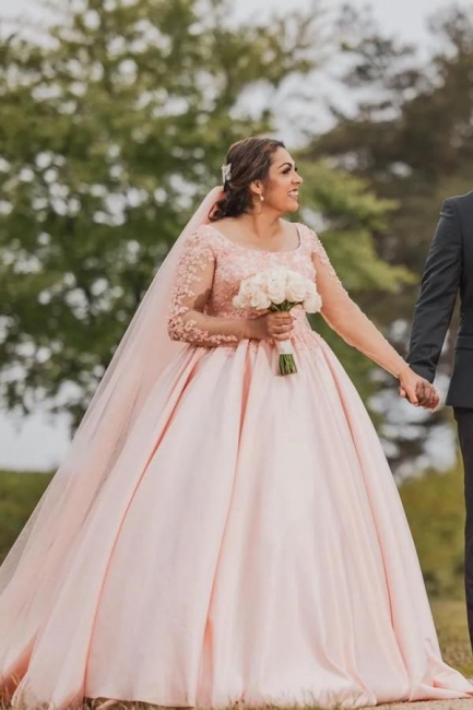 Vestidos de noiva princesa elegantes com mangas de renda rosa