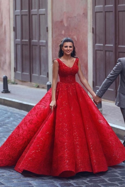 Glamorous Red V-Neck Sleeveless Prom Dress Ball Gown Party Dress