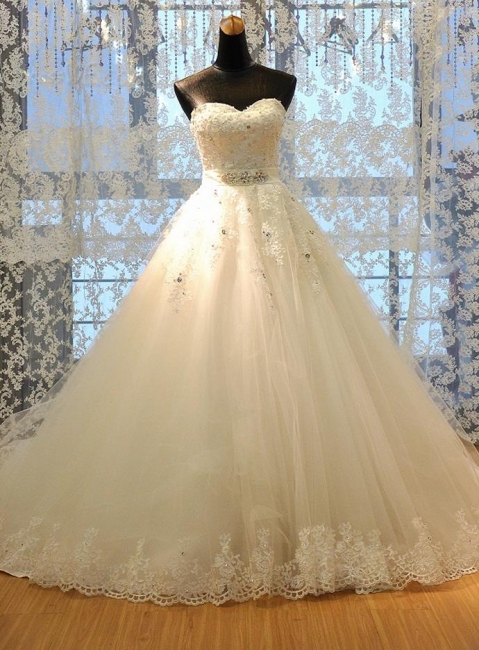 Crystal Lace Sweetheart  Bridal Dresses Chapel Train Elegant Lace-Up Wedding Dresses