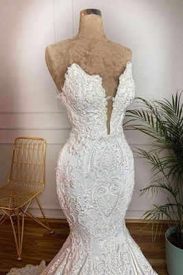 Sexy V-Neck Mermaid Wedding Dresses Sleeveless White Bridal Gowns with Lace Train Online_3