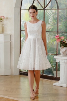 Luxurious A-Line Tulle Polyester Scoop Sleeveless Off White Prom Dress With Sequined_1