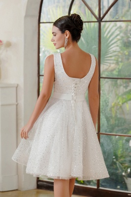 Luxurious A-Line Tulle Polyester Scoop Sleeveless Off White Prom Dress With Sequined_3