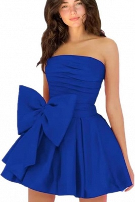 Elegante vestido de fiesta corto de encaje sin tirantes azul real_56